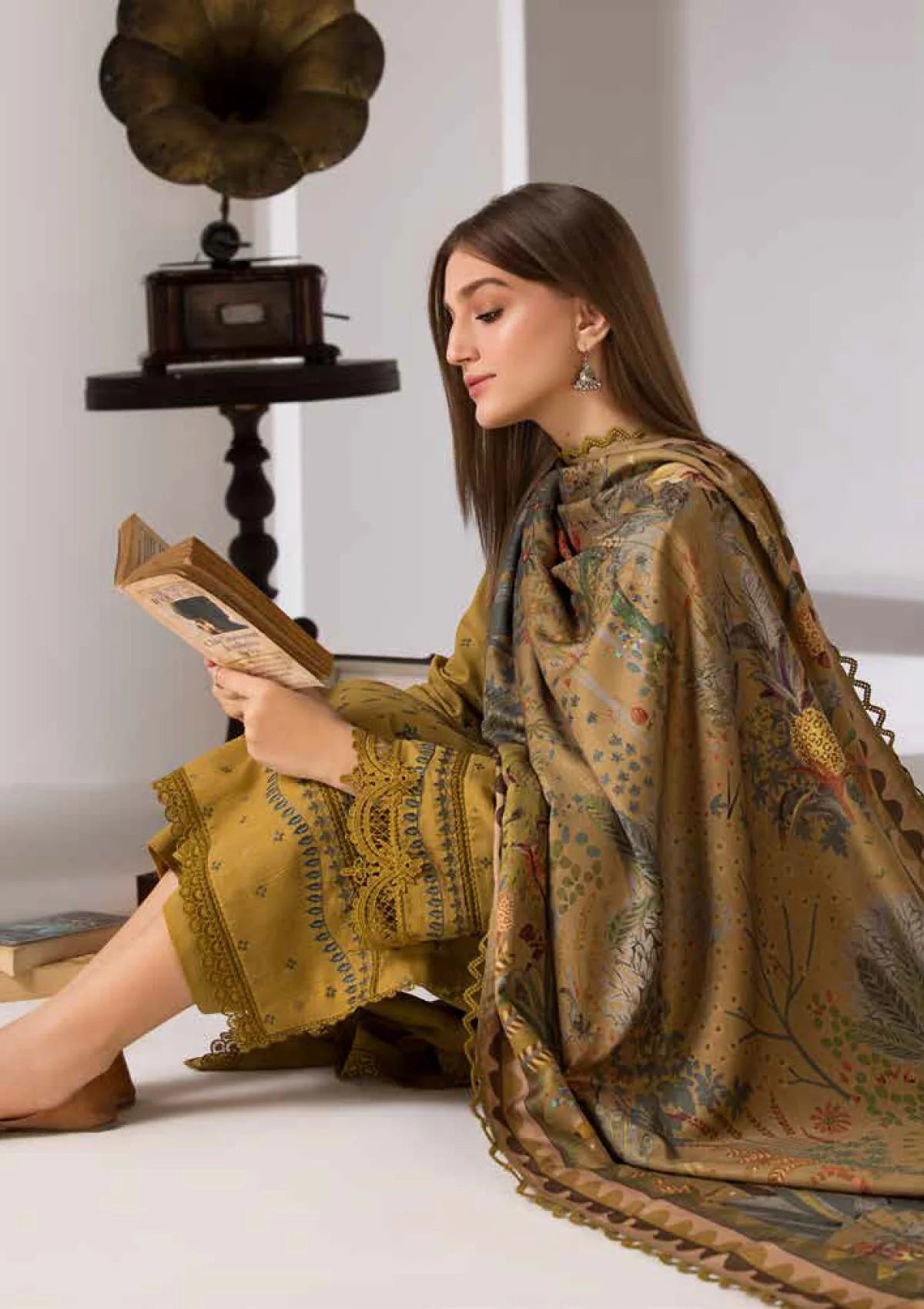 LUXURY PREMIUM EMB 3PC LAWN 2026